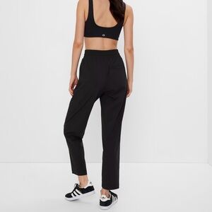 Gapfit Runaround Pant